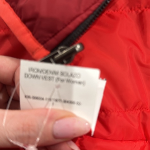 Cotopaxi Hooded Vest Size M - Picture 5 of 5